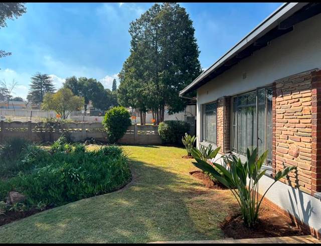 7 BEDROOM HOUSE FOR SALE IN ELSPARK
